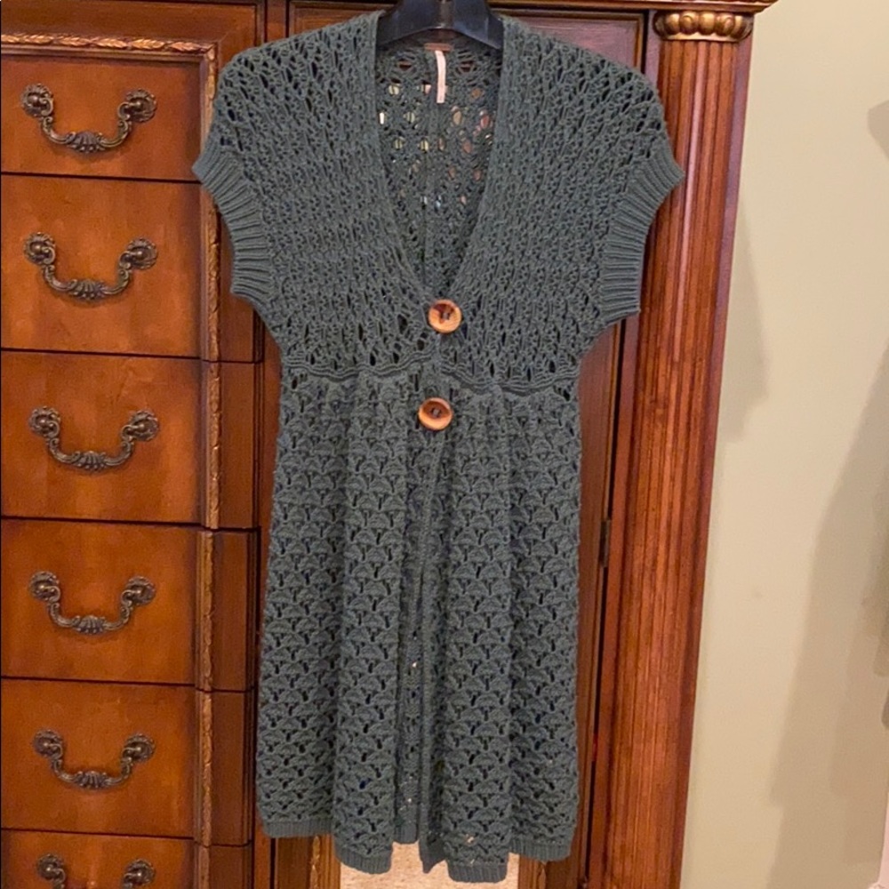 Free People short sleeve sweater